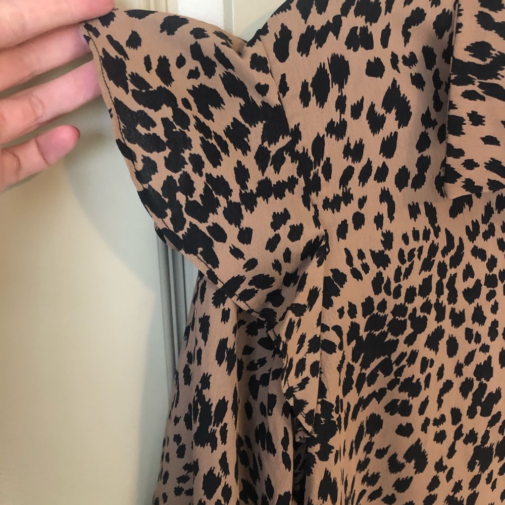 Leopard Print Top - Picture 4 of 5